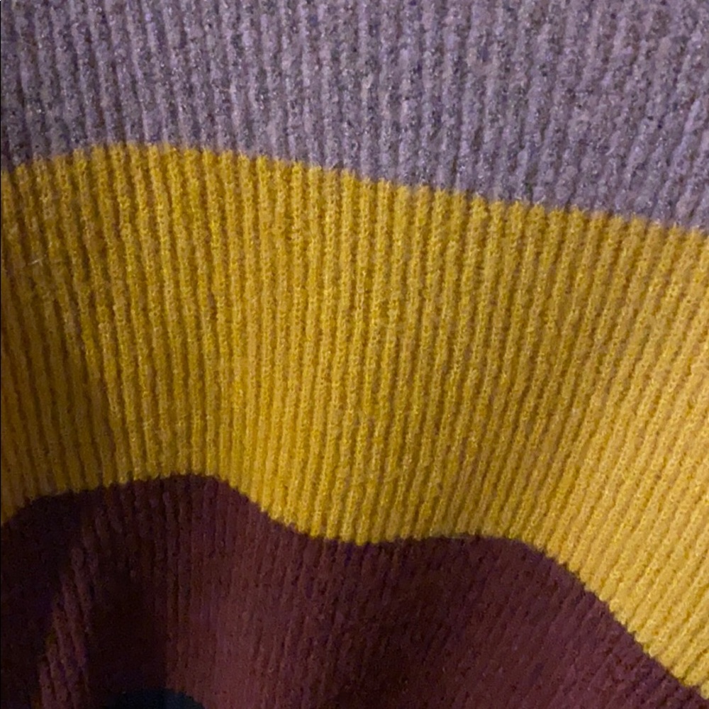 Sweater! - Picture 3 of 3